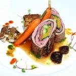 Beef entree  with carrots and mushrooms